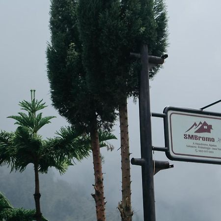 Sm Bromo Hotel Probolinggo Exterior foto