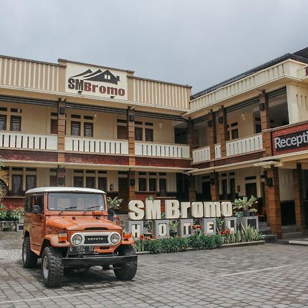 Sm Bromo Hotel Probolinggo Exterior foto