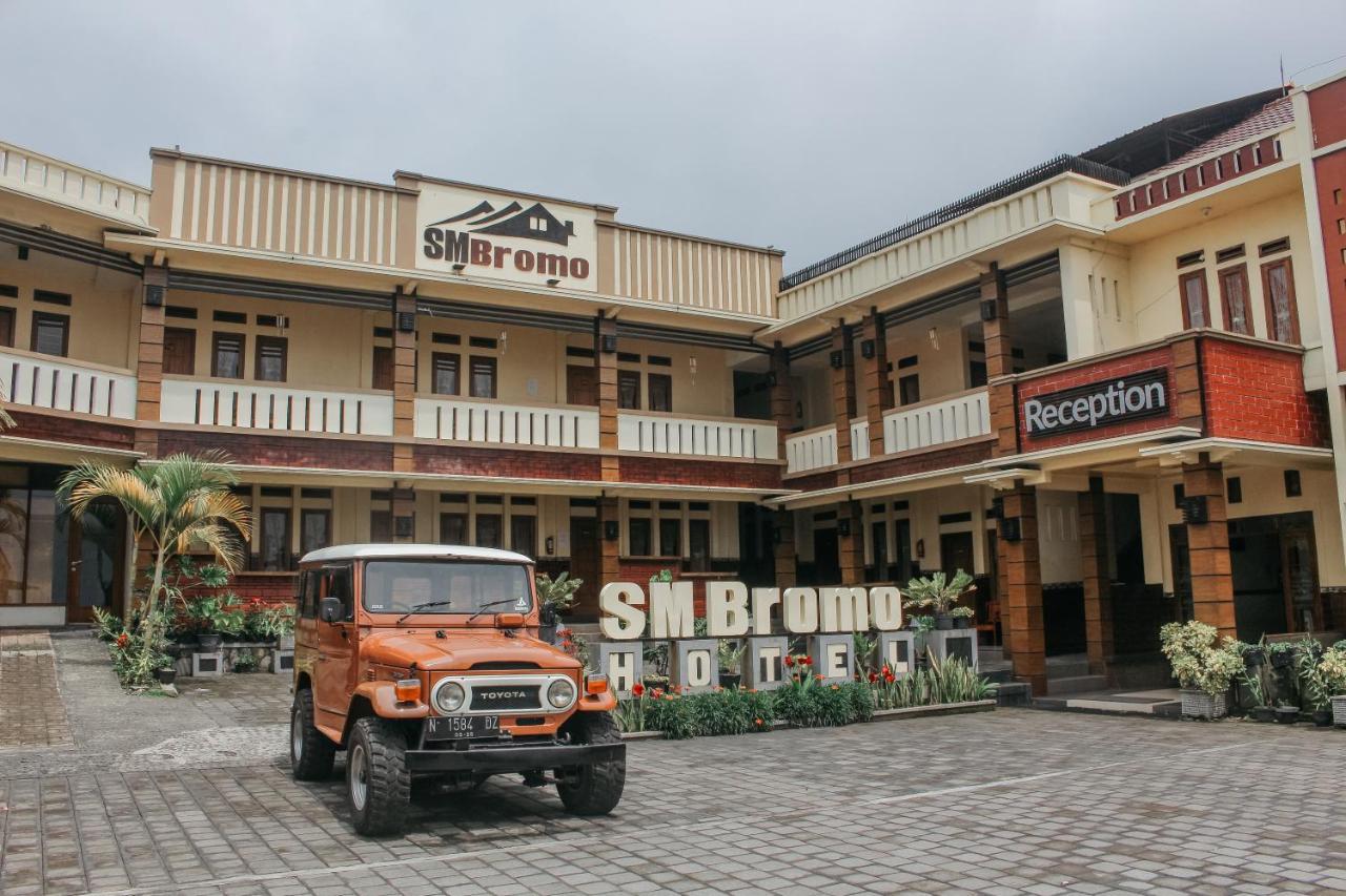 Sm Bromo Hotel Probolinggo Exterior foto